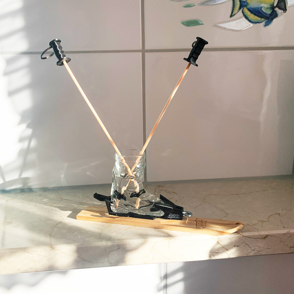 Apres-Allstars® Raumduft Zirbe mit Miniski und Stöcken