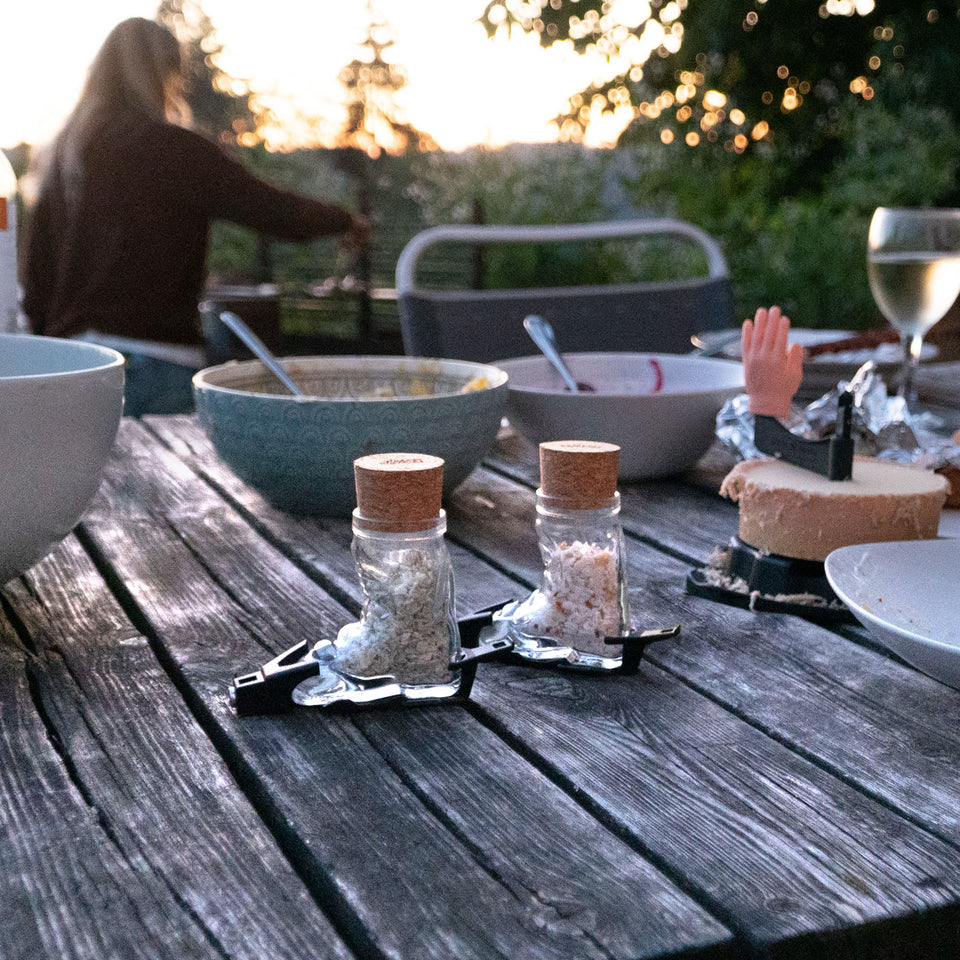 Apres-Allstars® ski boot shot glass with binding