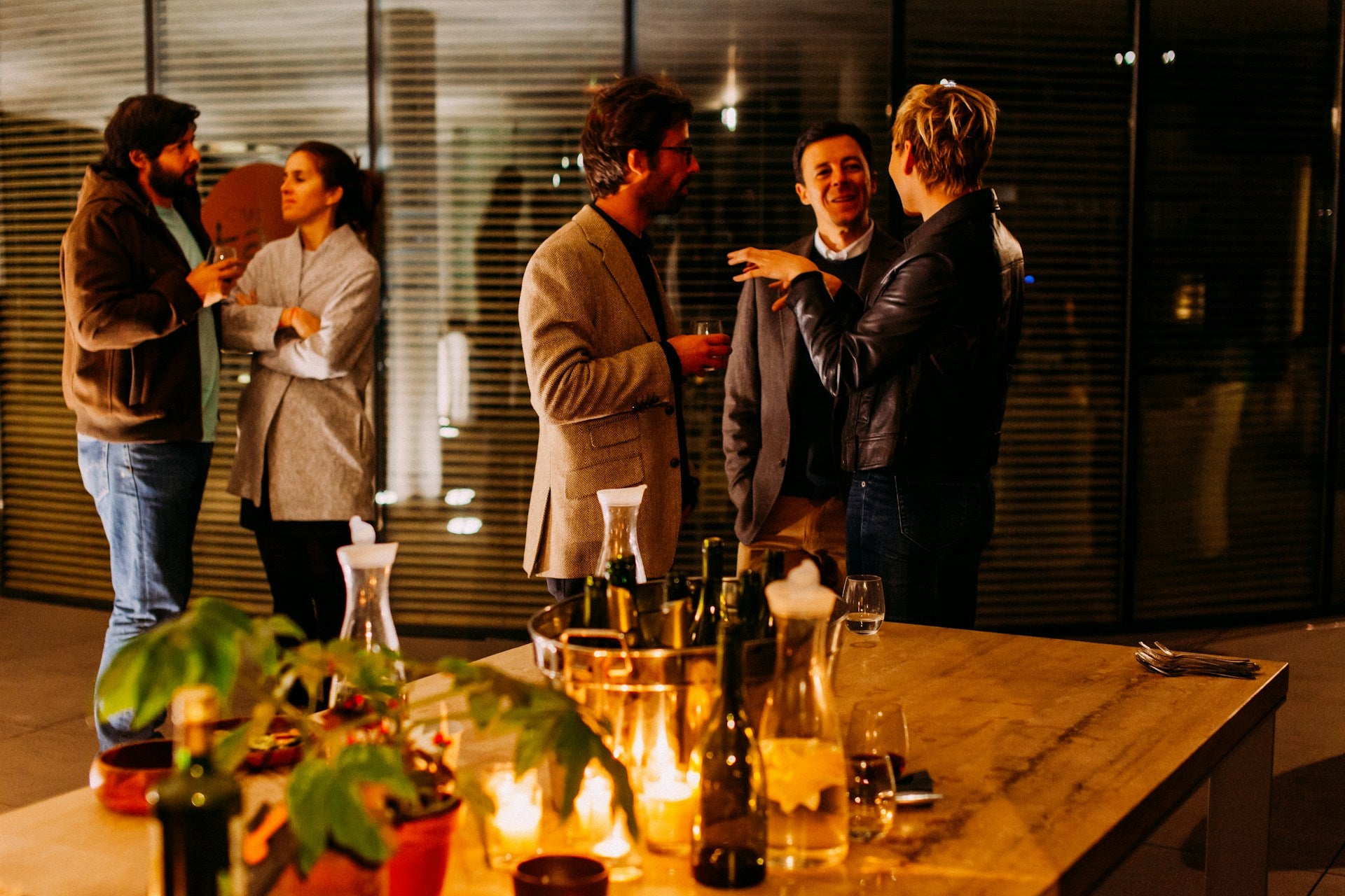Party aufpeppen: Die besten Trink Gadgets für junge Feierfreudige