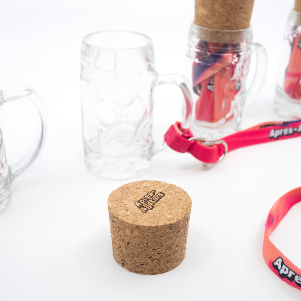 Apres-Allstars® mini beer mug shot glass in a set of 4 with corks and lanyards